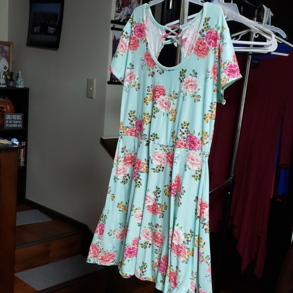 Real no boundaries dress
